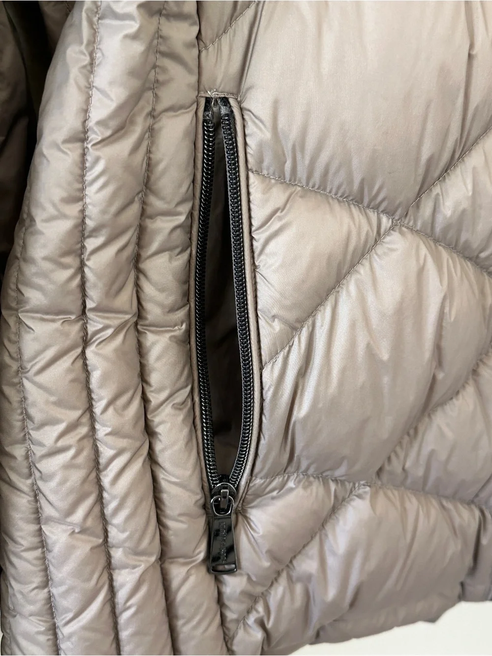 Michael Kors Taupe Quilted Hooded Packable Down Fill Puffer Jacket Size XL